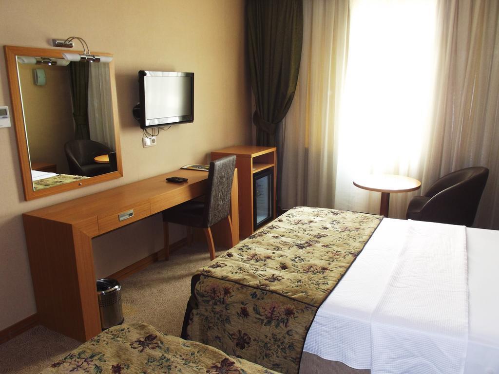 Pinar Elite Hotel Адана Номер фото