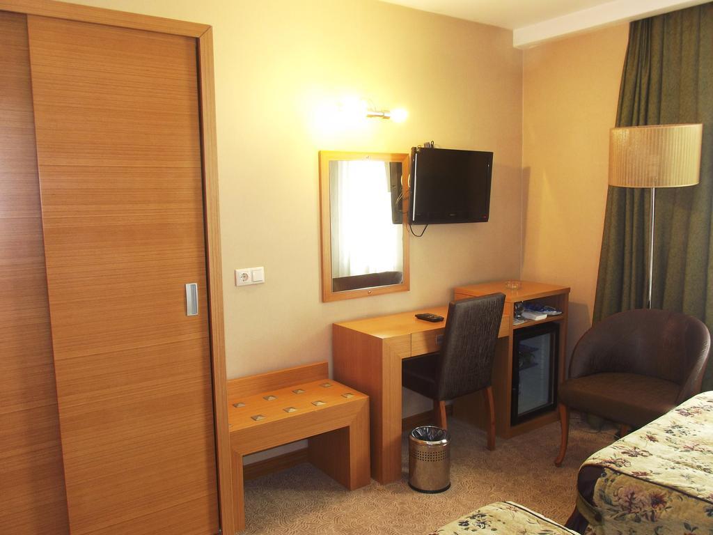 Pinar Elite Hotel Адана Номер фото