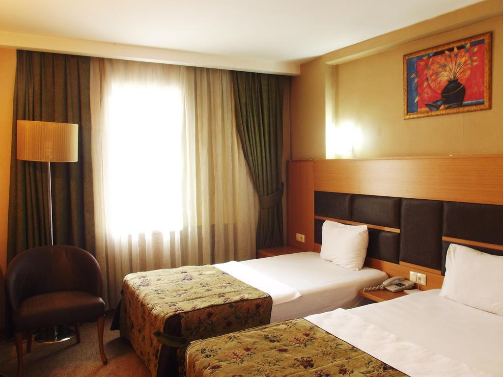 Pinar Elite Hotel Адана Номер фото